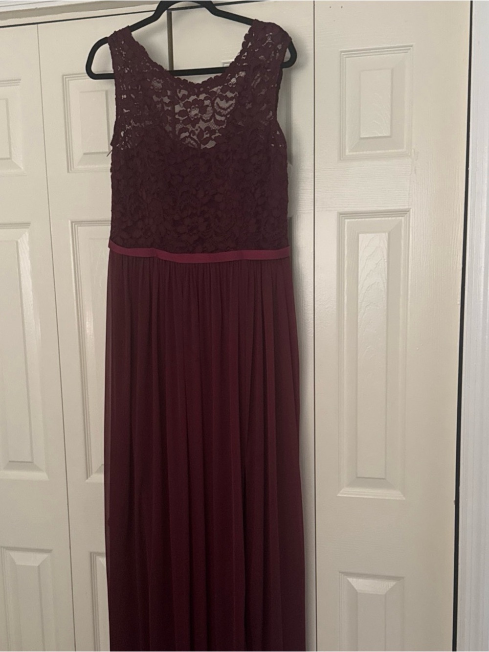 David's Bridal Sleeveless Lace Bodice Maxi Dress - Burgundy b6